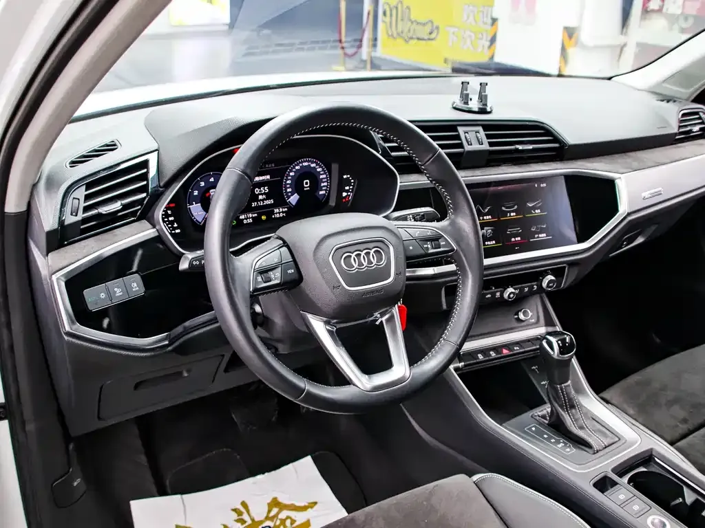 Audi Q3 2021 из CN, фото 5