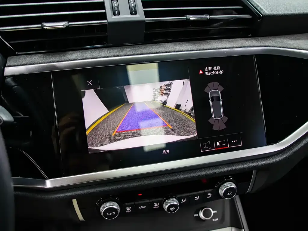 Audi Q3 2021 из CN, фото 9