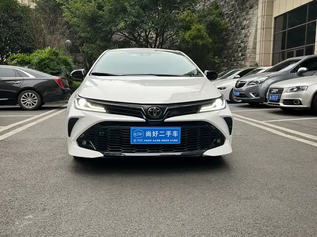 Toyota Corolla 2022 из CN, фото 10