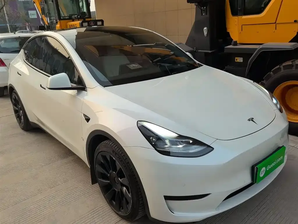 Tesla Model Y 2023 из CN, фото 5