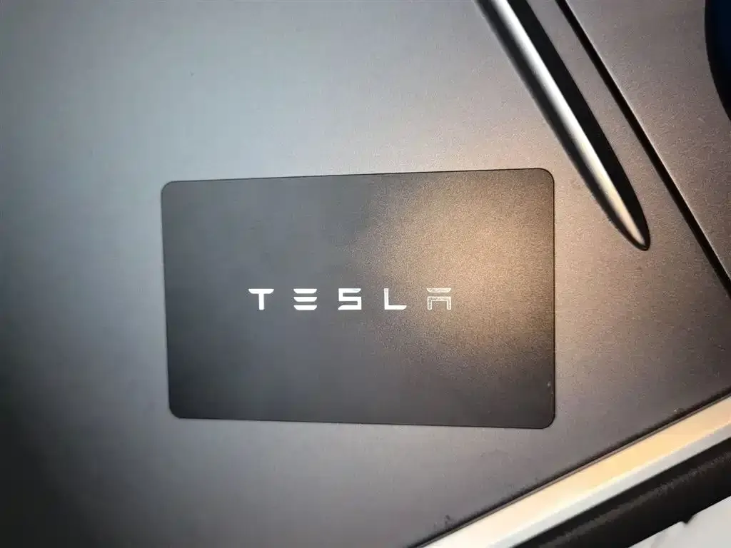Tesla Model Y 2023 из CN, фото 4