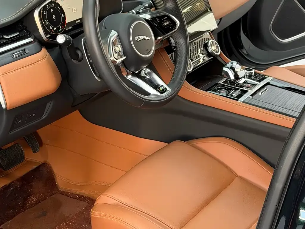 Jaguar XFL 2024 из CN, фото 2
