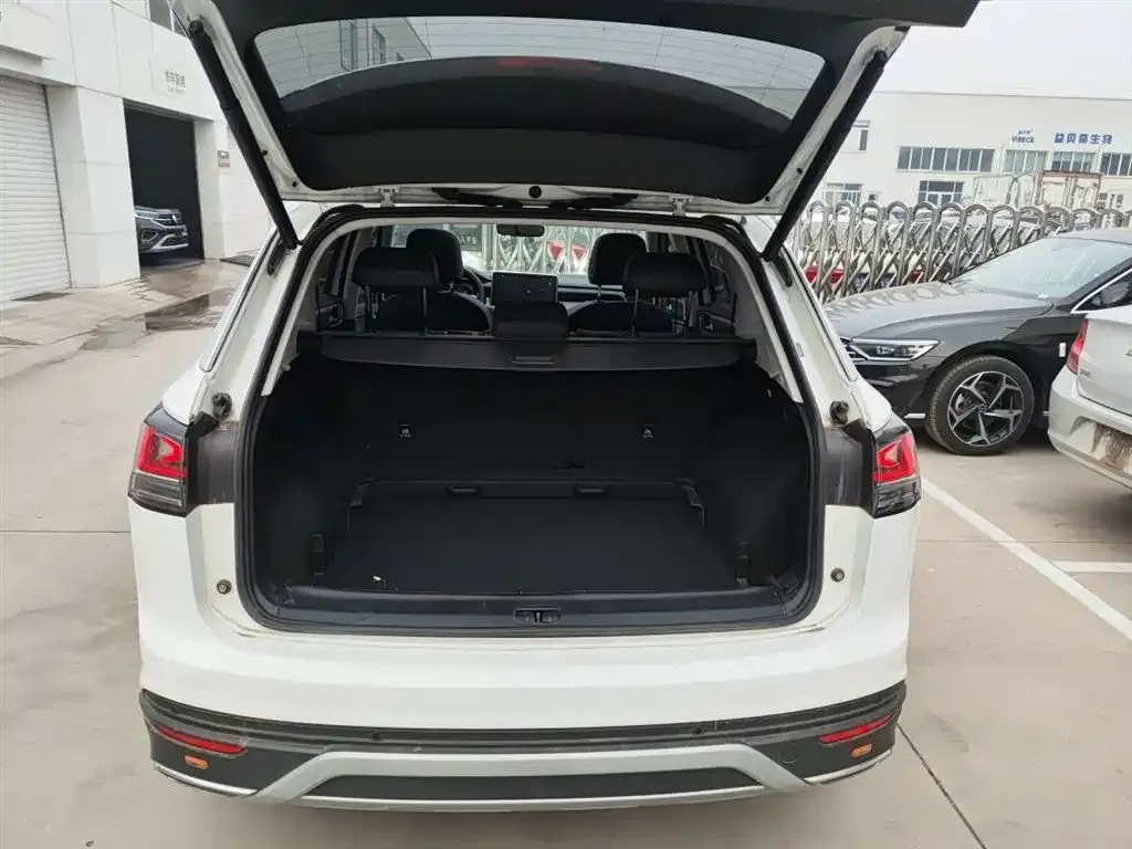 Volkswagen Tayron 2022 из CN, фото 7