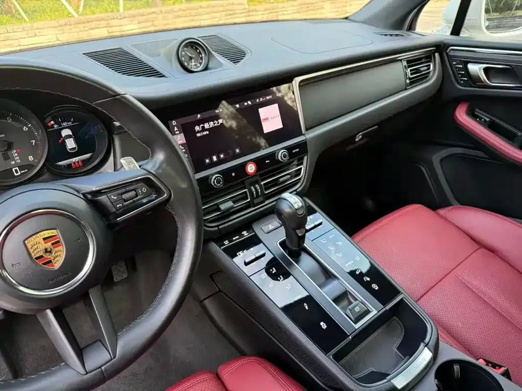 Porsche Macan 2023 из CN, фото 3