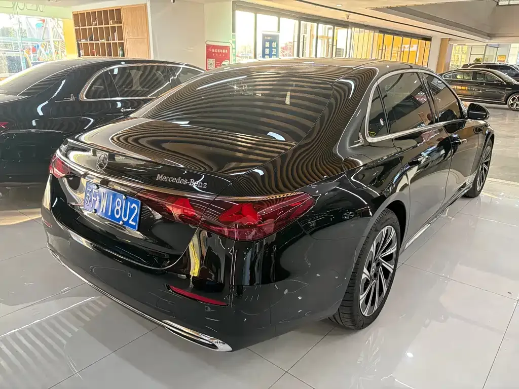 Mercedes-Benz E-Class 2025 из CN, фото 3