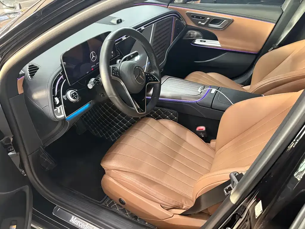 Mercedes-Benz E-Class 2025 из CN, фото 4