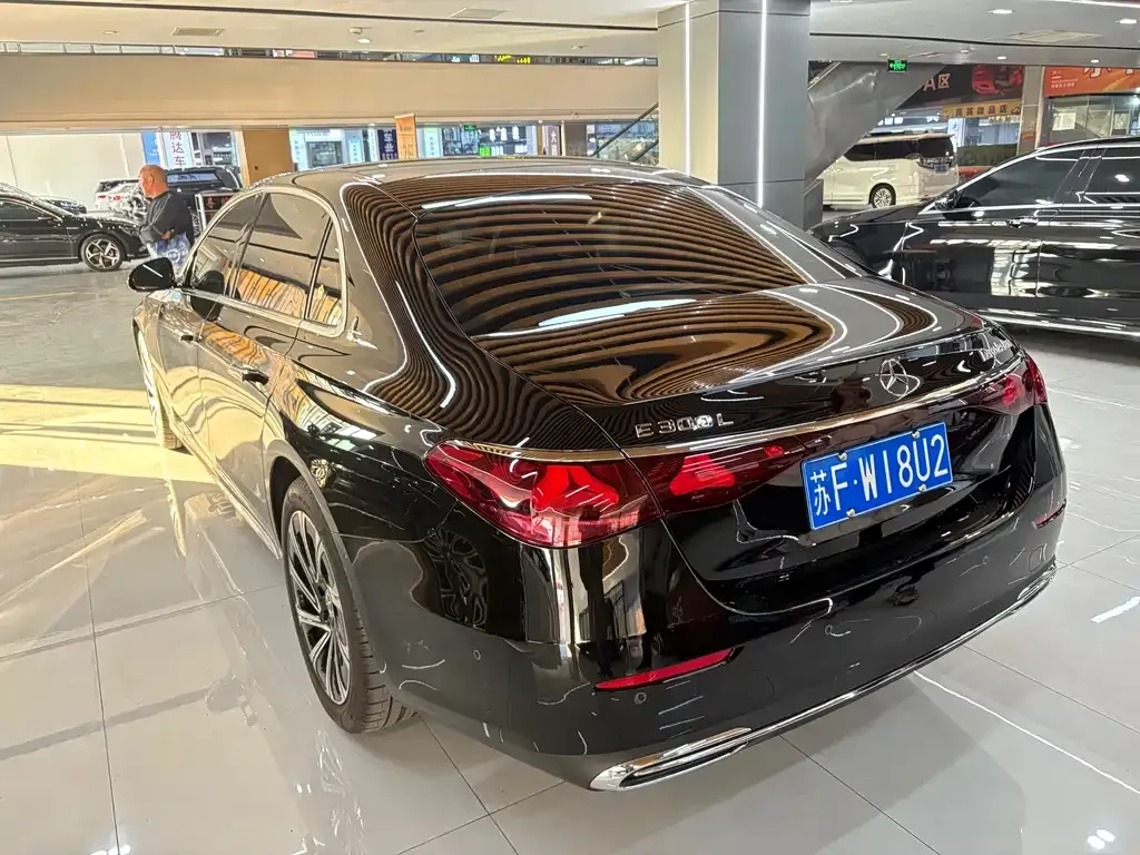 Mercedes-Benz E-Class 2025 из CN, фото 5