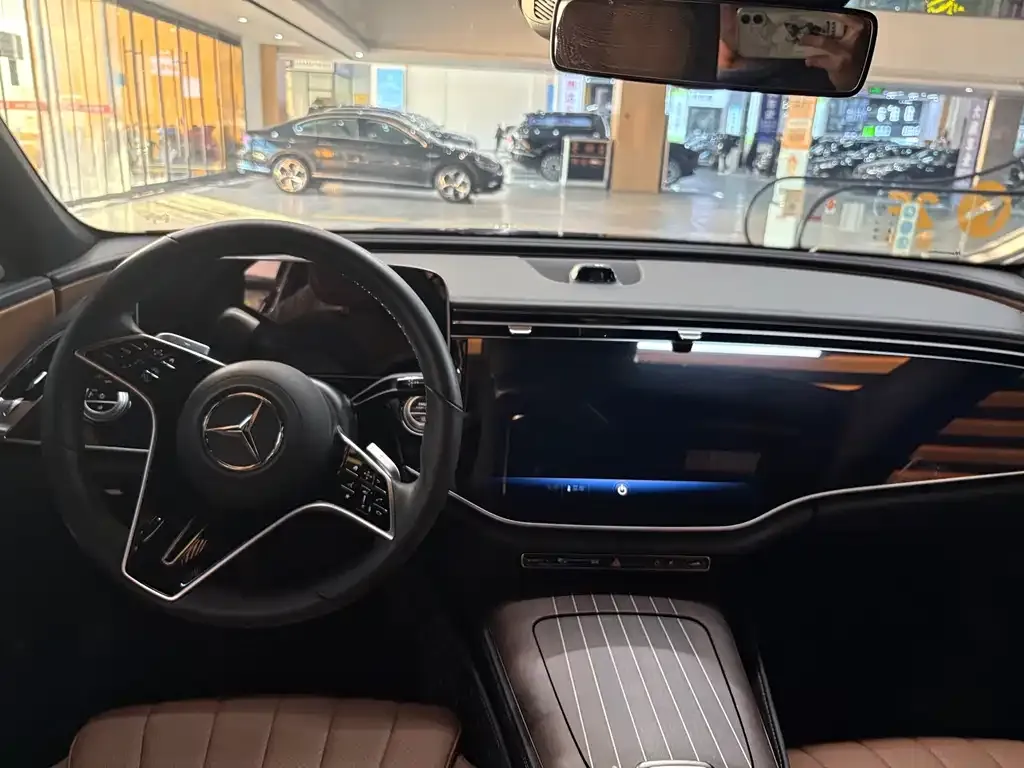 Mercedes-Benz E-Class 2025 из CN, фото 7