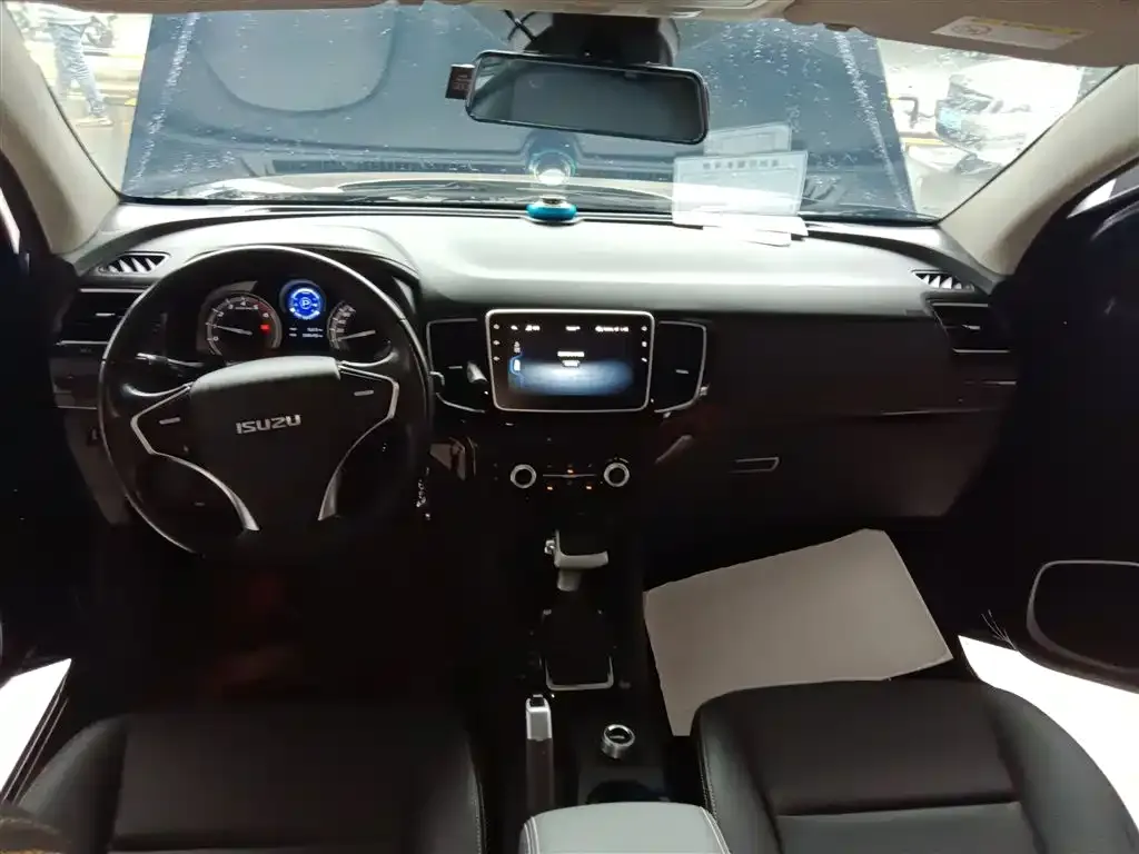 Isuzu D-MAX 2022 из CN, фото 10
