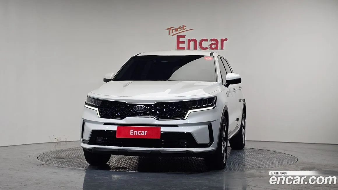 Kia Sorento — фото 5