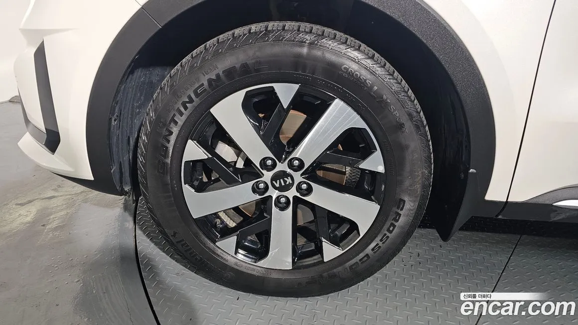 Kia Sorento — фото 4