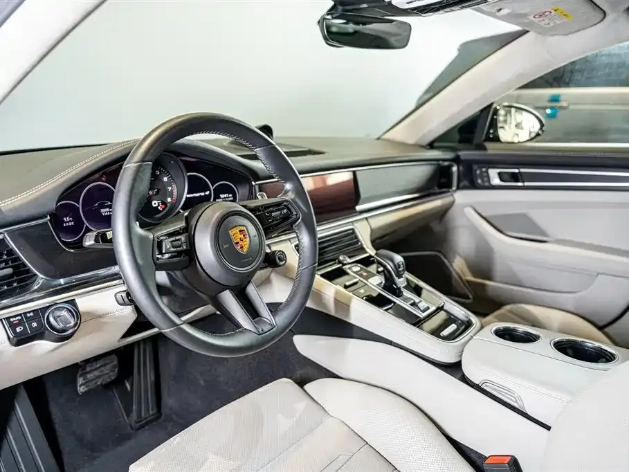 Porsche Panamera 2022 из CN, фото 6