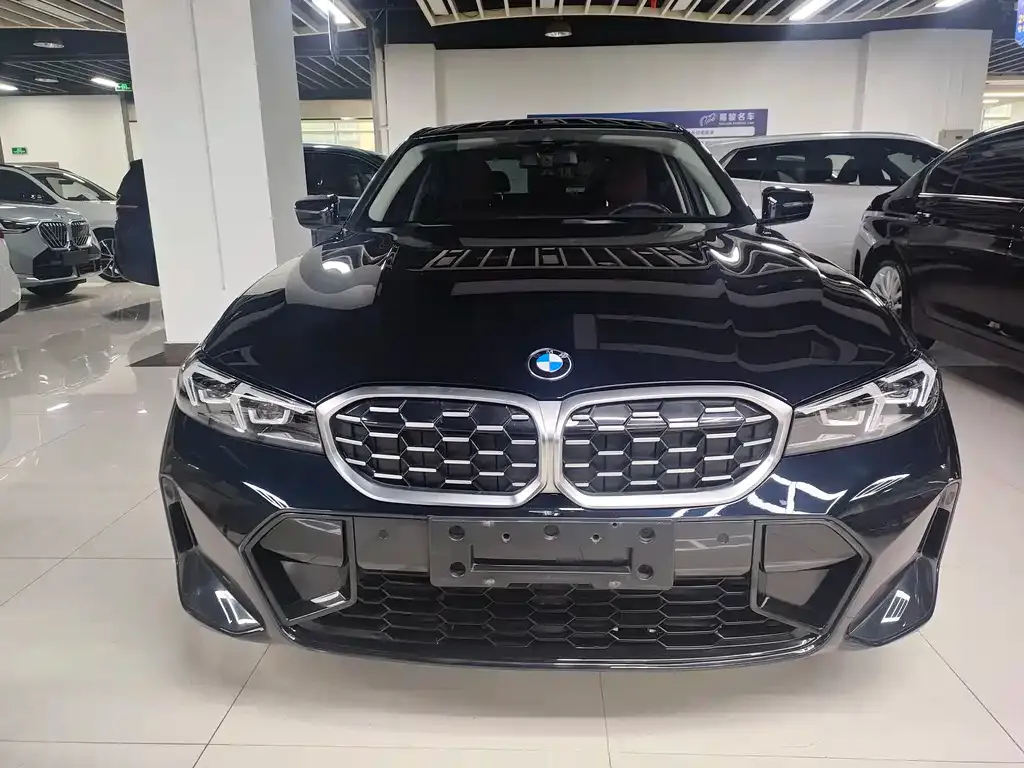 [object Object] 3 Series 2023 из CN, фото 2