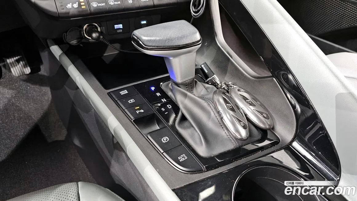 Hyundai AVANTE — фото 2