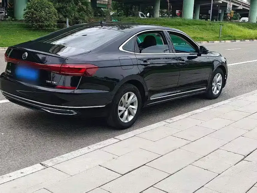 Volkswagen Passat 2023 из CN, фото 7