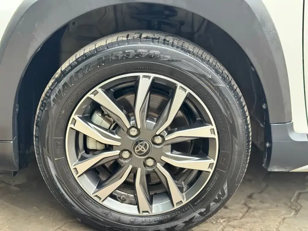 Toyota Yaris L 2022 из CN, фото 5