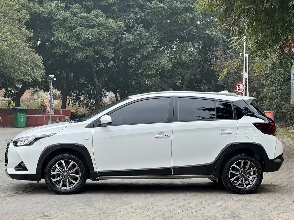 Toyota Yaris L 2022 из CN, фото 7