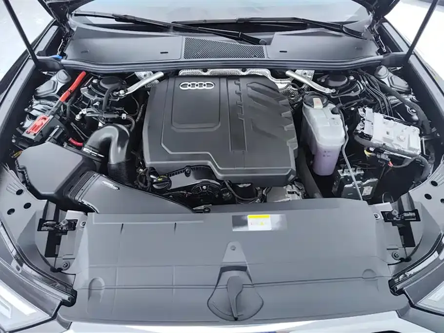 Audi A6L 2024 из CN, фото 8