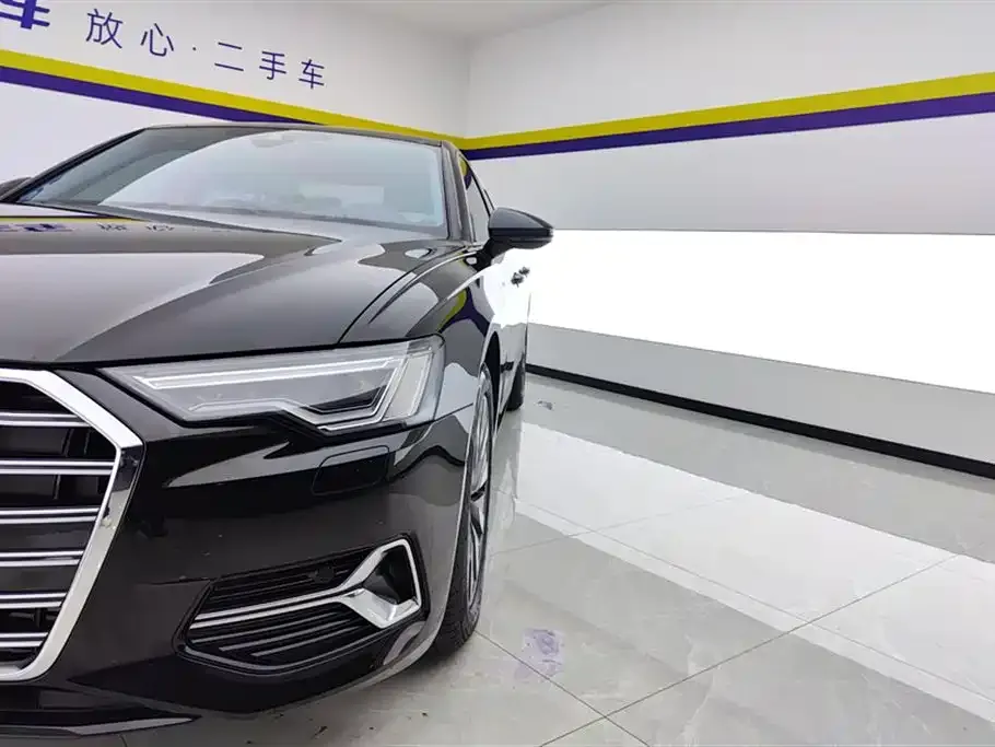 Audi A6L 2024 из CN, фото 5