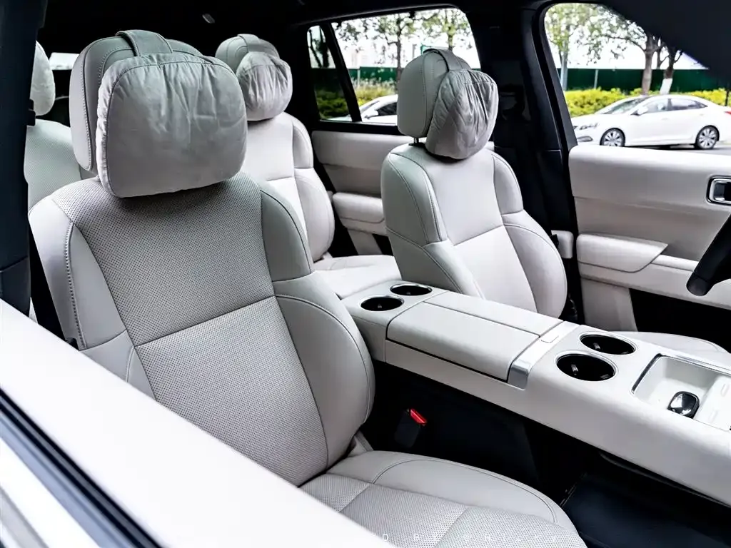 Li Auto L8 2024 из CN, фото 10