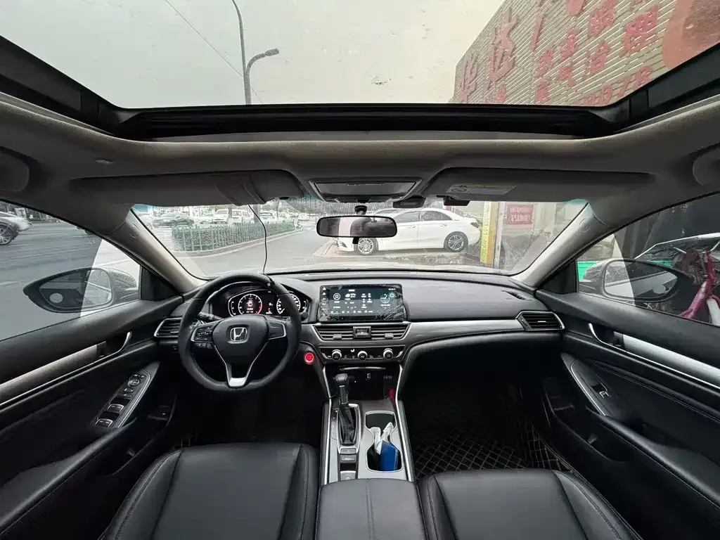 Honda Accord 2022 из CN, фото 4