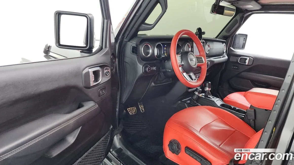 Jeep Wrangler 2021 из KR, фото 10