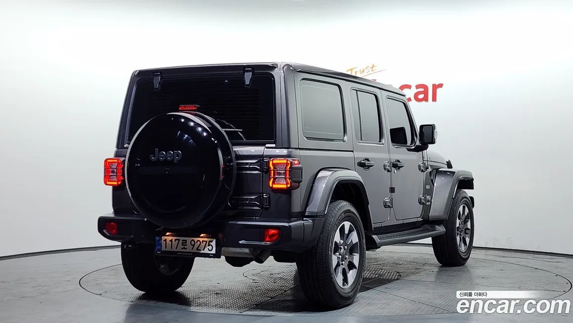 Jeep Wrangler 2021 из KR, фото 3