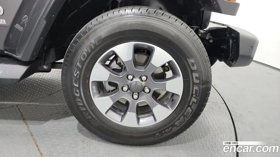 Jeep Wrangler 2021 из KR, фото 6