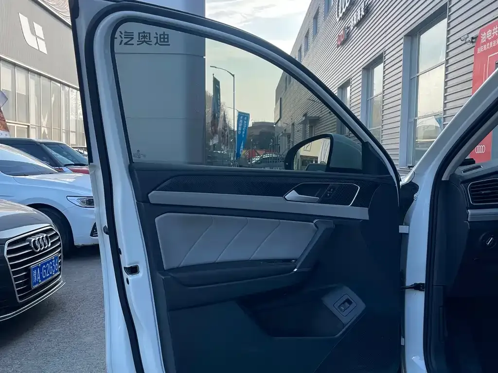 Volkswagen Tayron 2022 из CN, фото 5