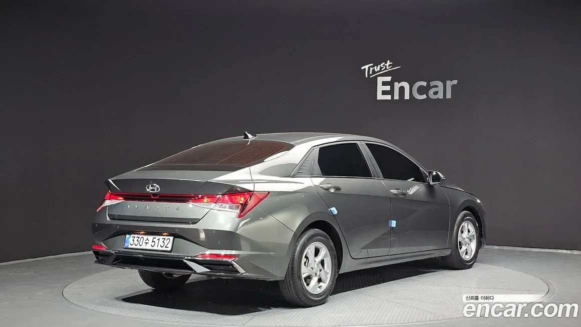 Hyundai AVANTE — фото 3
