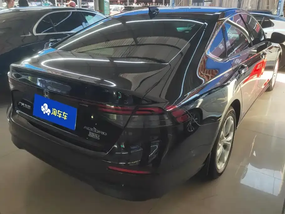 Honda Accord 2023 из CN, фото 3