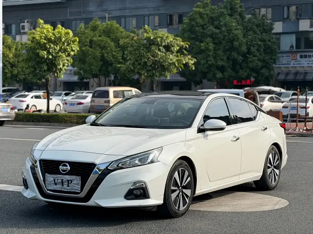 Nissan Teana 2022 из CN, фото 1