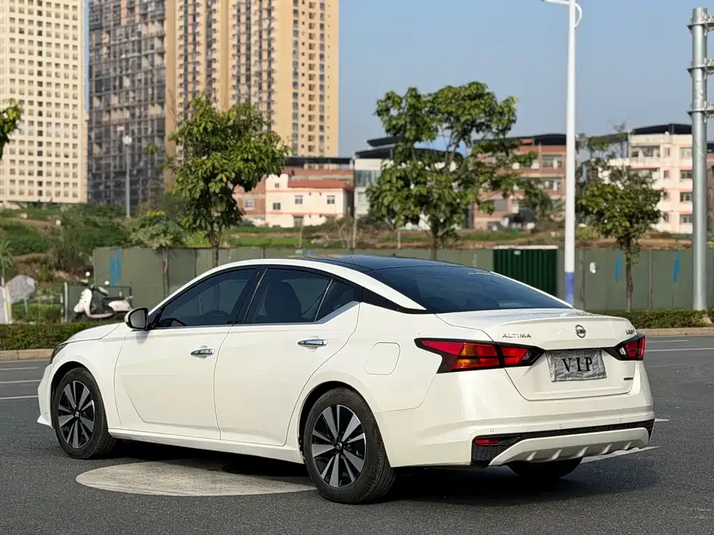 Nissan Teana 2022 из CN, фото 10