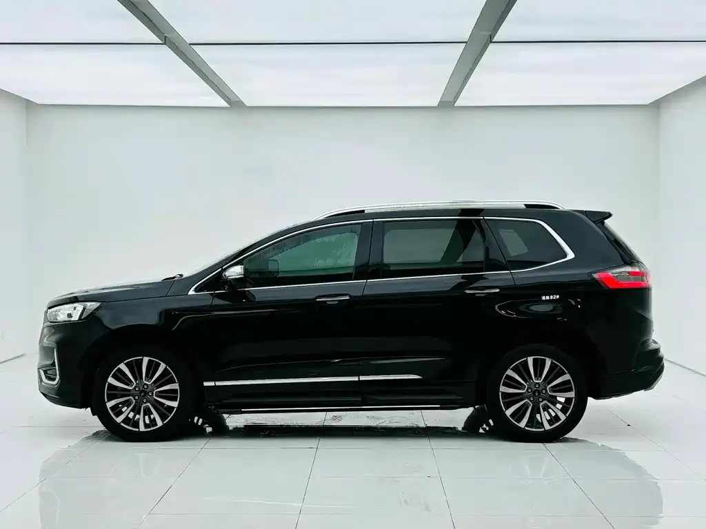 Ford Edge 2021 из CN, фото 3