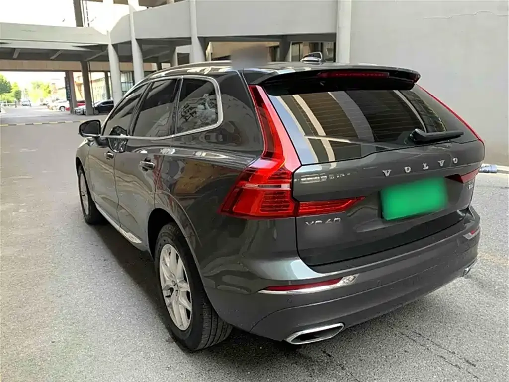 Volvo XC60 2021 из CN, фото 5