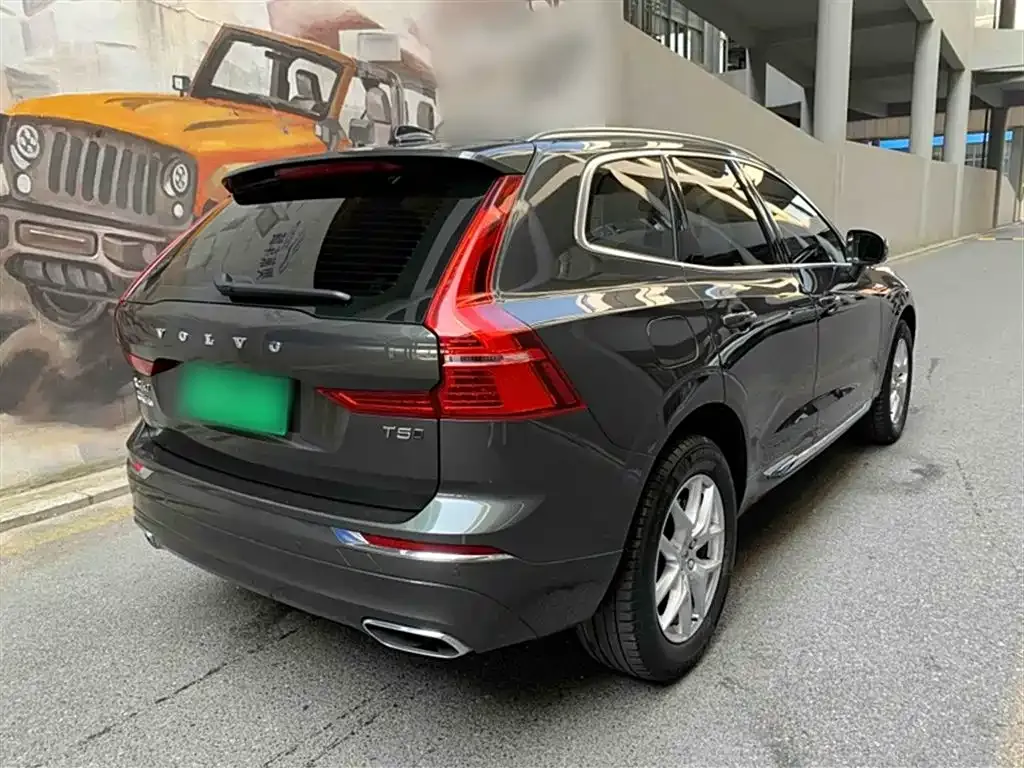 Volvo XC60 2021 из CN, фото 7