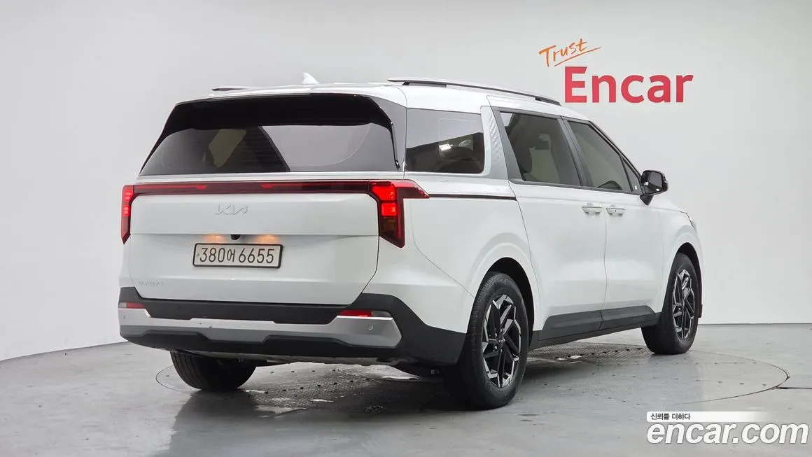 Kia Carnival 2024 из KR, фото 3