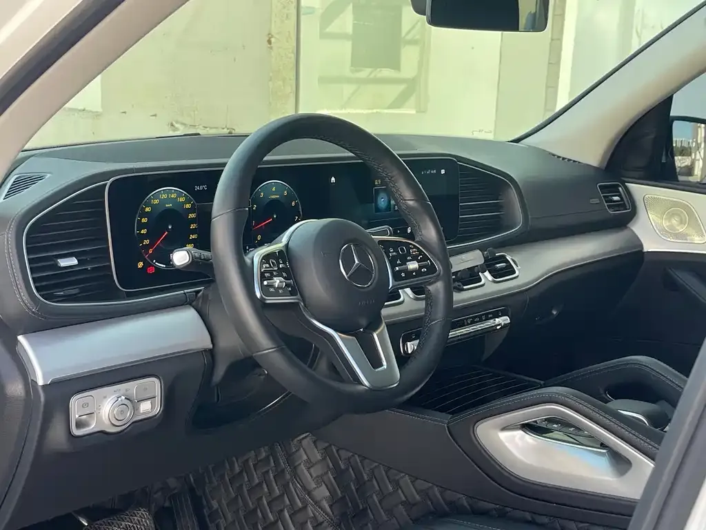 Mercedes-Benz GLE — фото 2