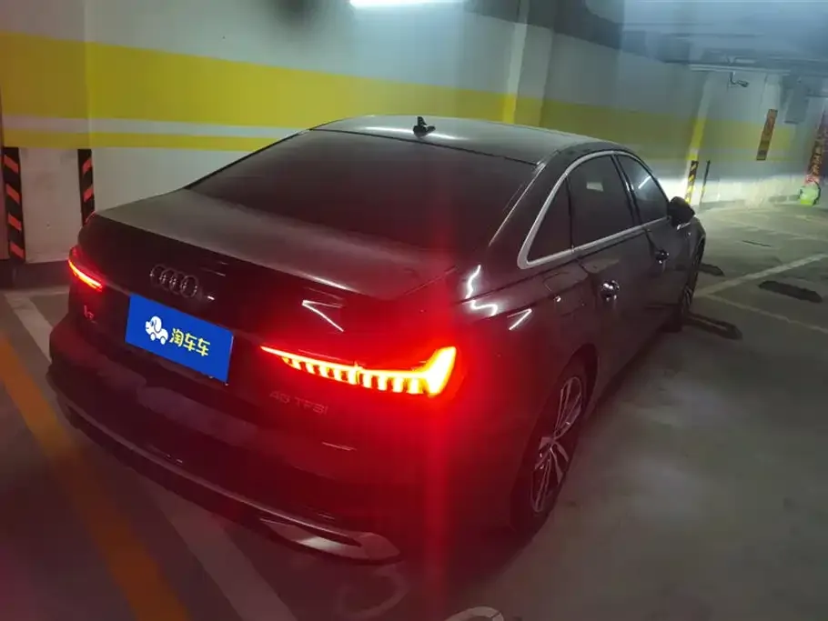 Audi A6L 2024 из CN, фото 5