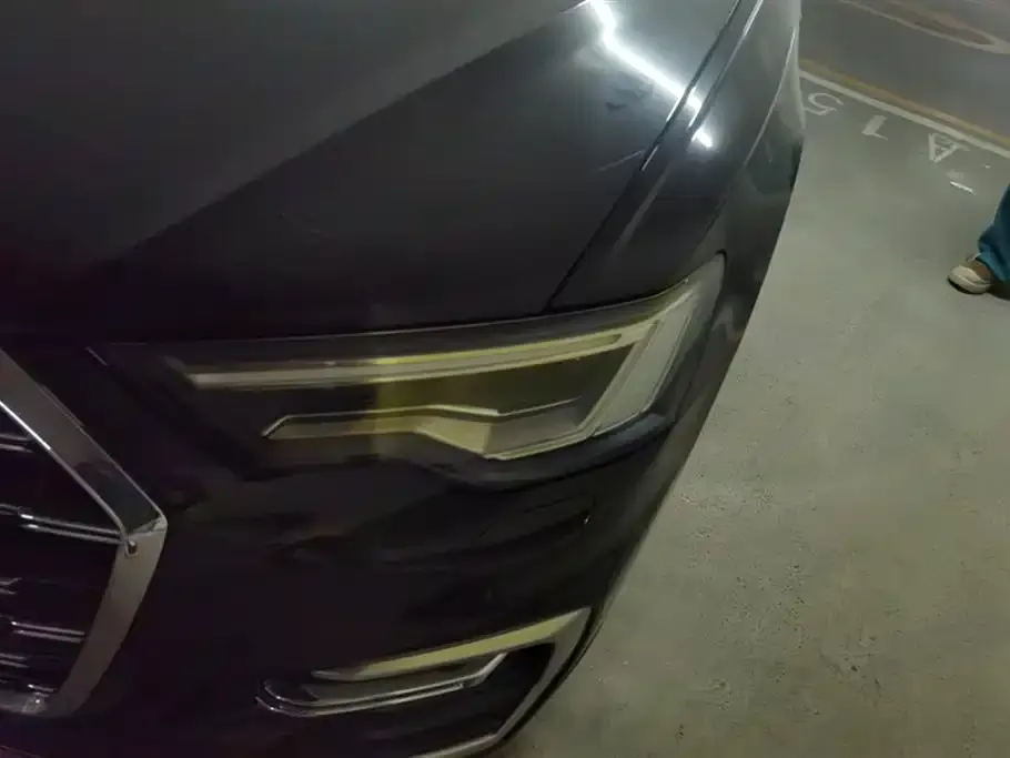Audi A6L 2024 из CN, фото 9
