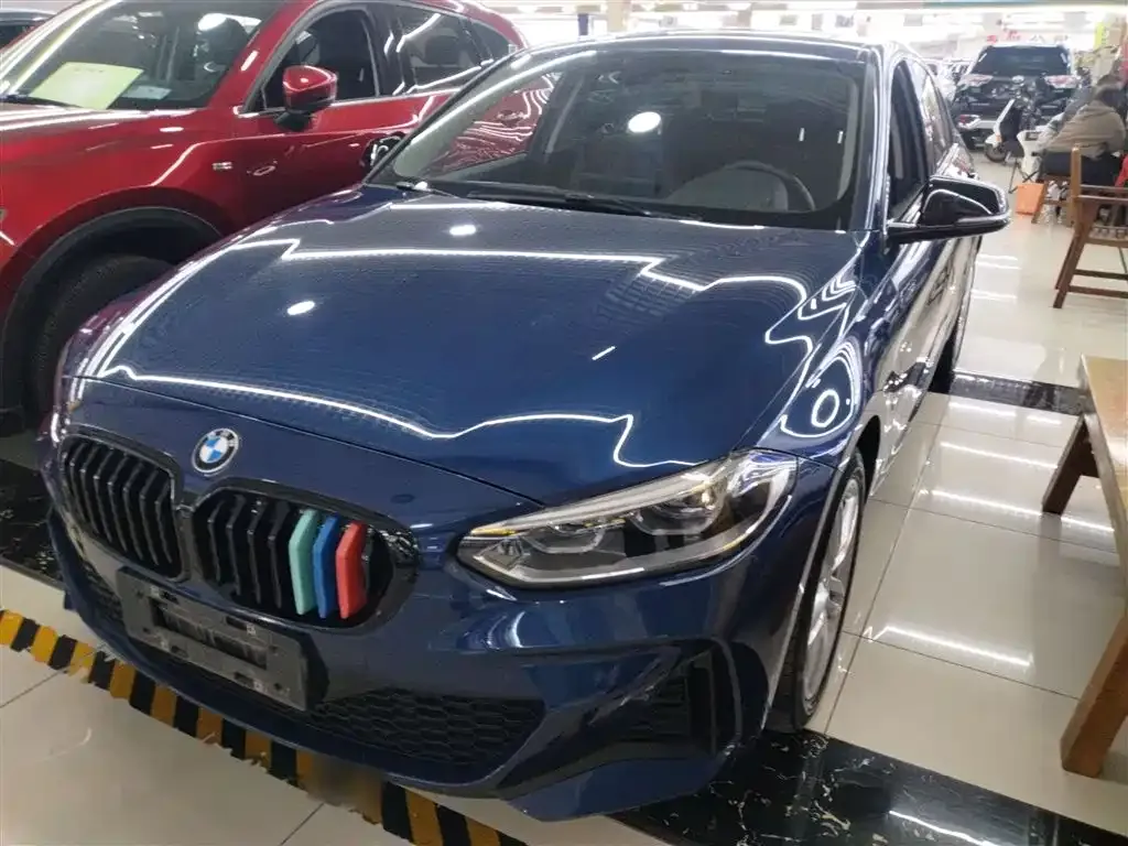 BMW 1 Series 2021 из CN, фото 1