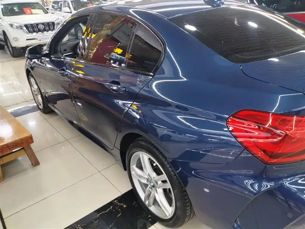 BMW 1 Series 2021 из CN, фото 8
