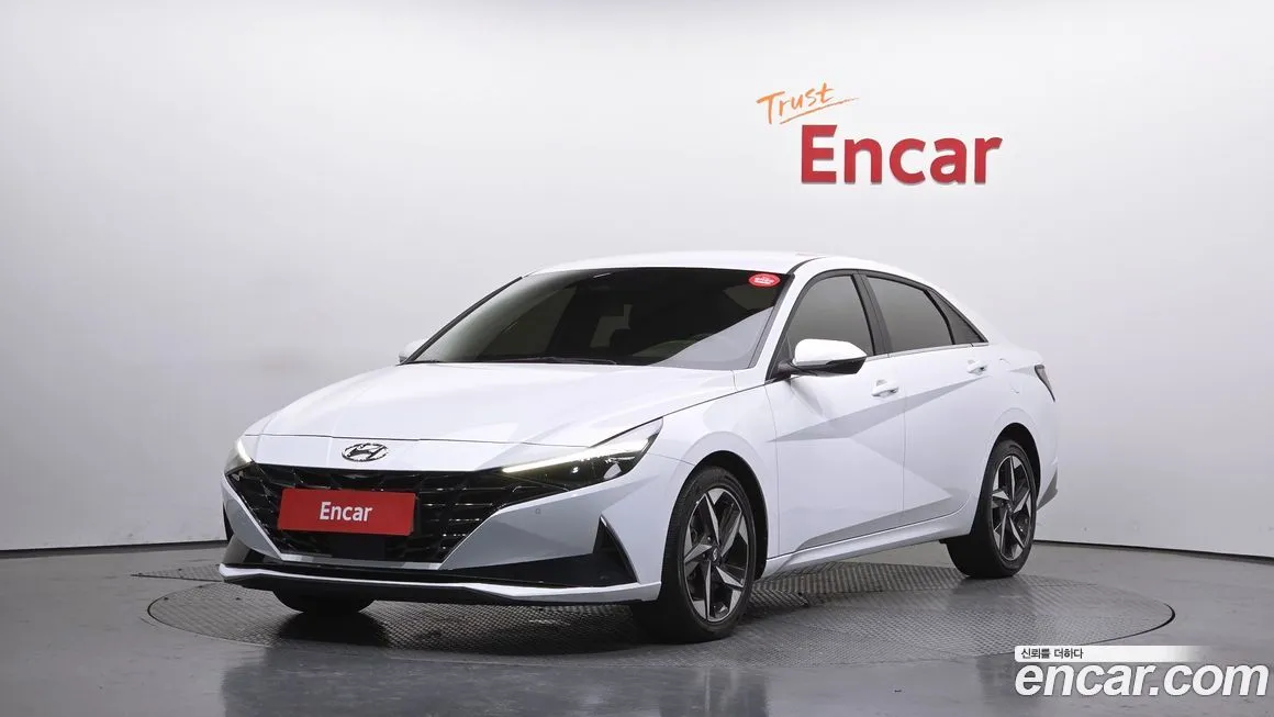 Hyundai AVANTE 2022 из KR, фото 1