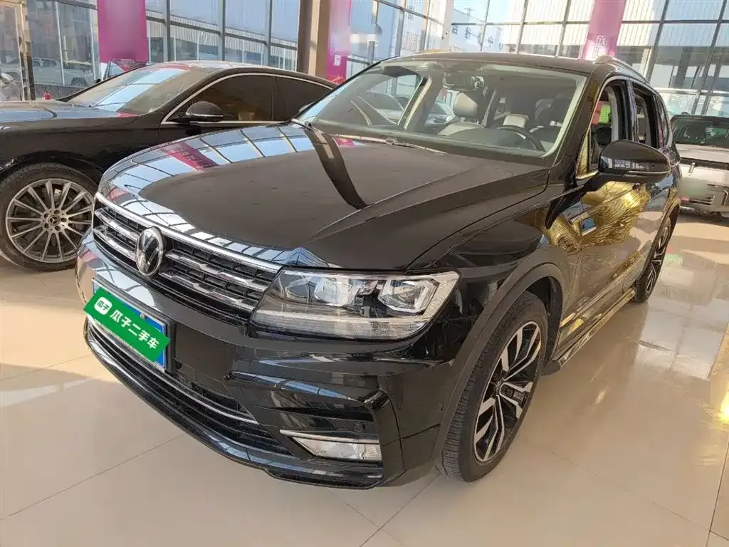 Volkswagen Tiguan L 2021 из CN, фото 1