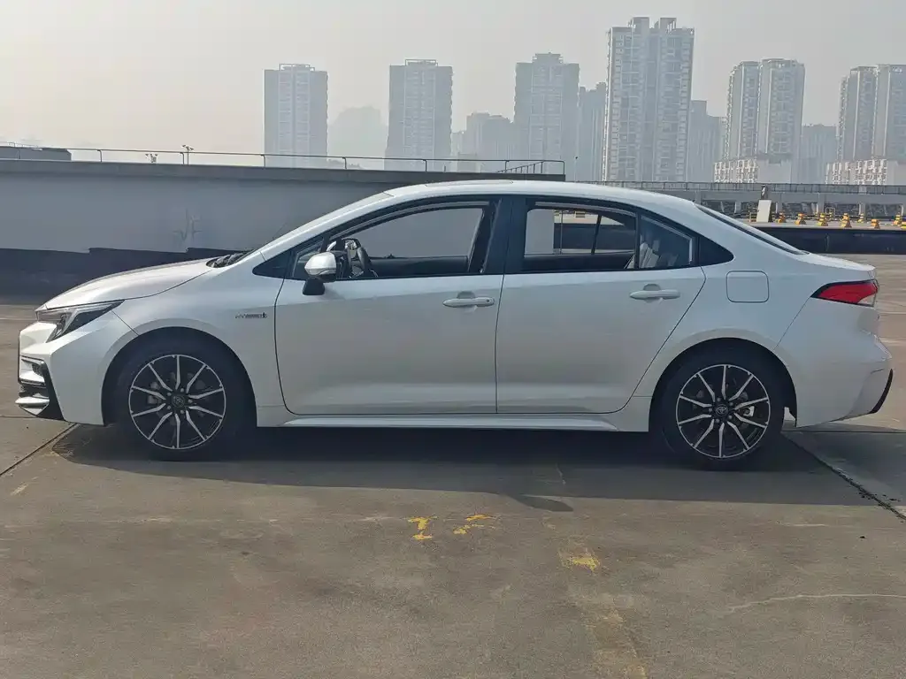 Toyota Levin 2023 из CN, фото 10
