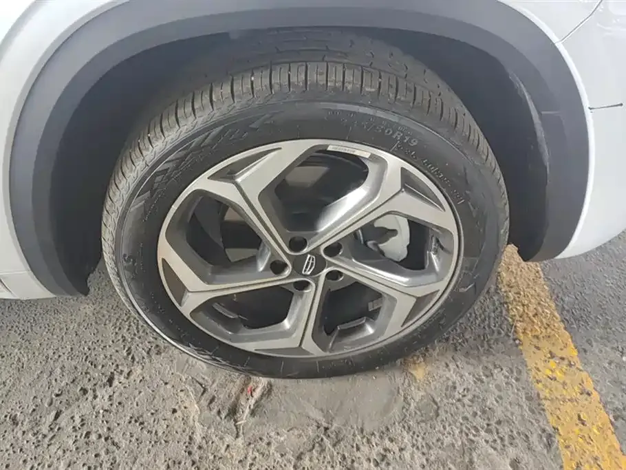 Geely Xingyue L 2025 из CN, фото 4