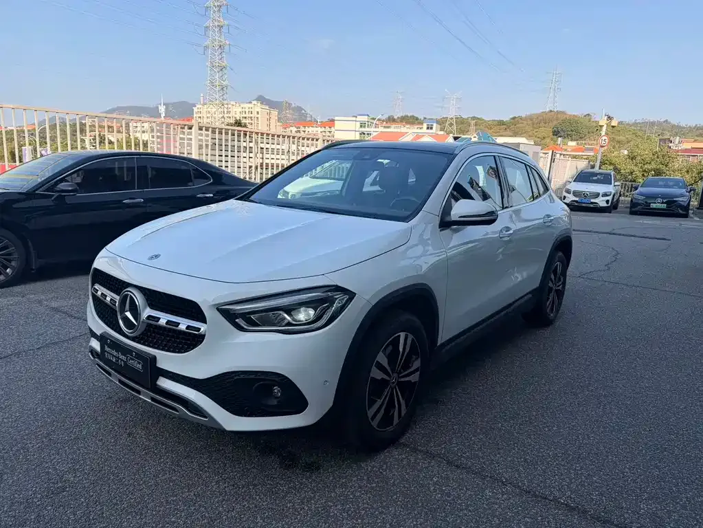 Mercedes-Benz GLA 2023 из CN, фото 1