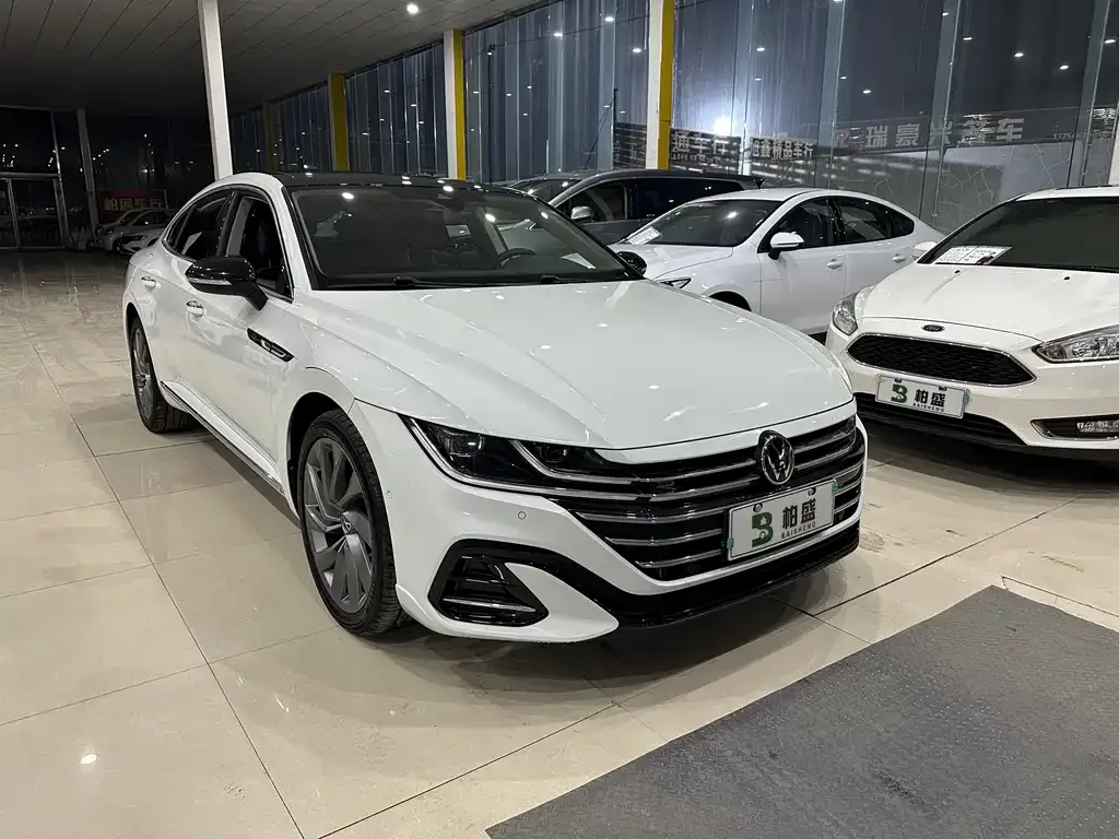 Volkswagen CC 2022 из CN, фото 3