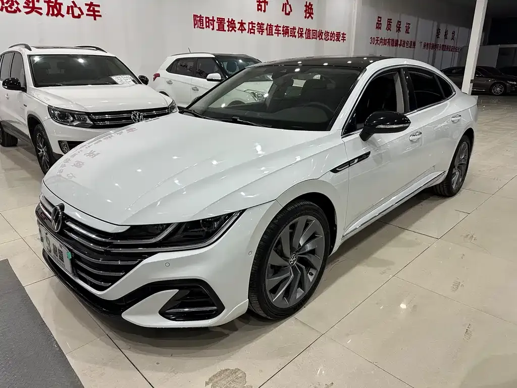 Volkswagen CC 2022 из CN, фото 2