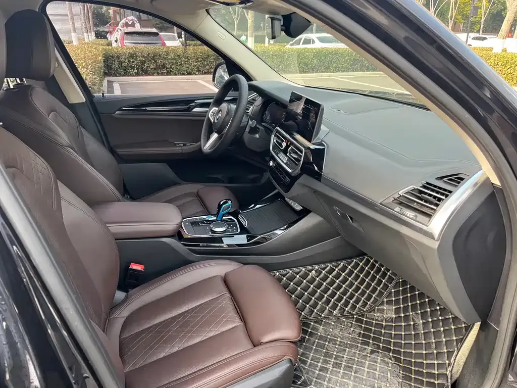 BMW iX3 2022 из CN, фото 6